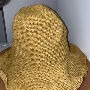 Zara Tan Straw Beach Hat